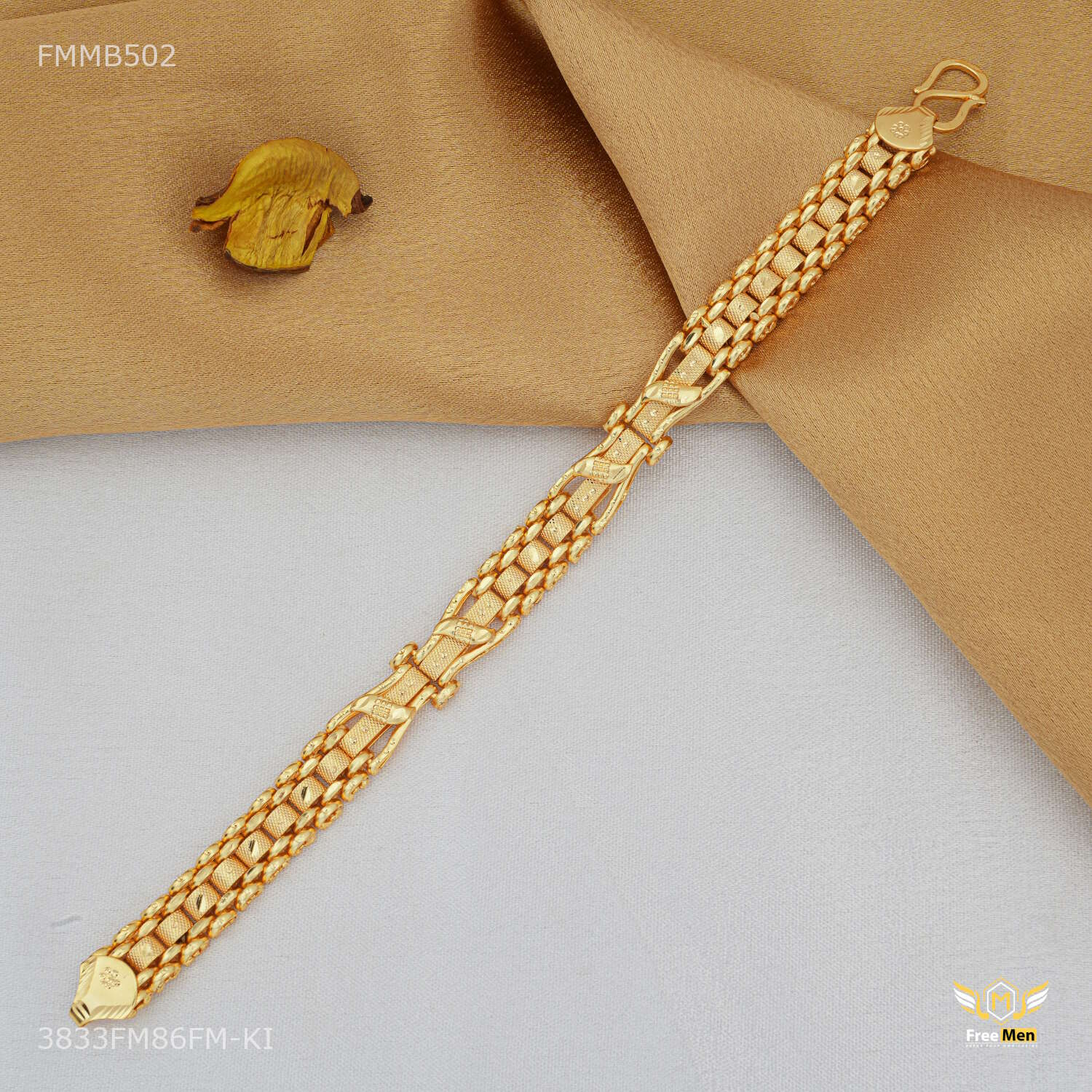 Designer Passi Leaf Bracelet for Men 